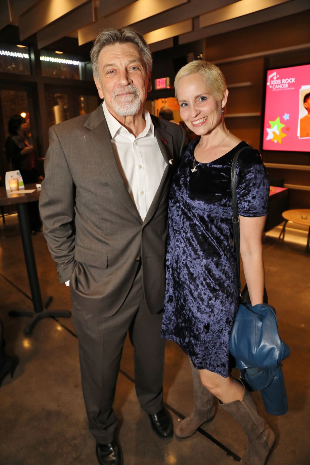 Tom Eschen, Kyra Krakos
